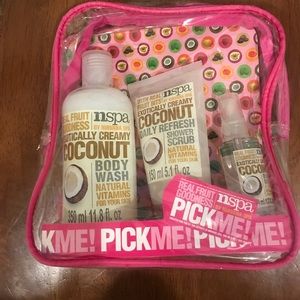 Napa by nirvana coconut body set